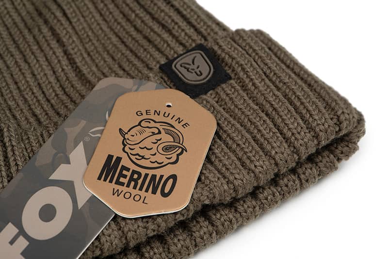 FOX MERINO BOBBLE HAT OLIVE