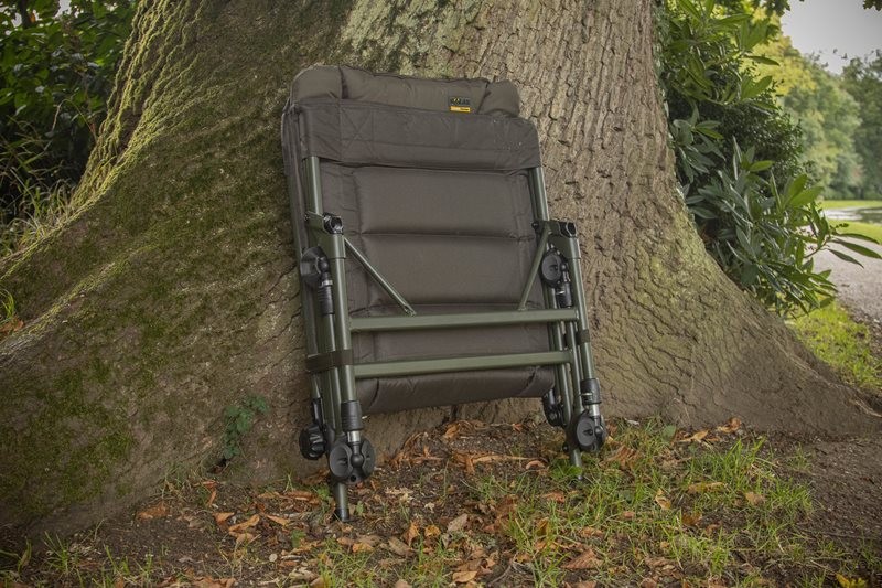 SOLAR UNDERCOVER GREEN SESSION CHAIR