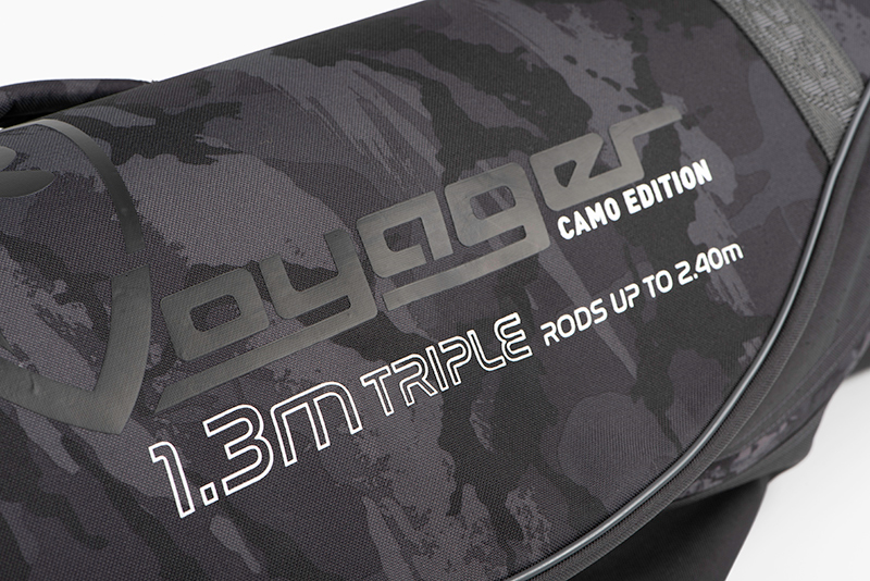 FOX RAGE VOYAGER HARD ROD SLEEVE TRIPLE 130CM