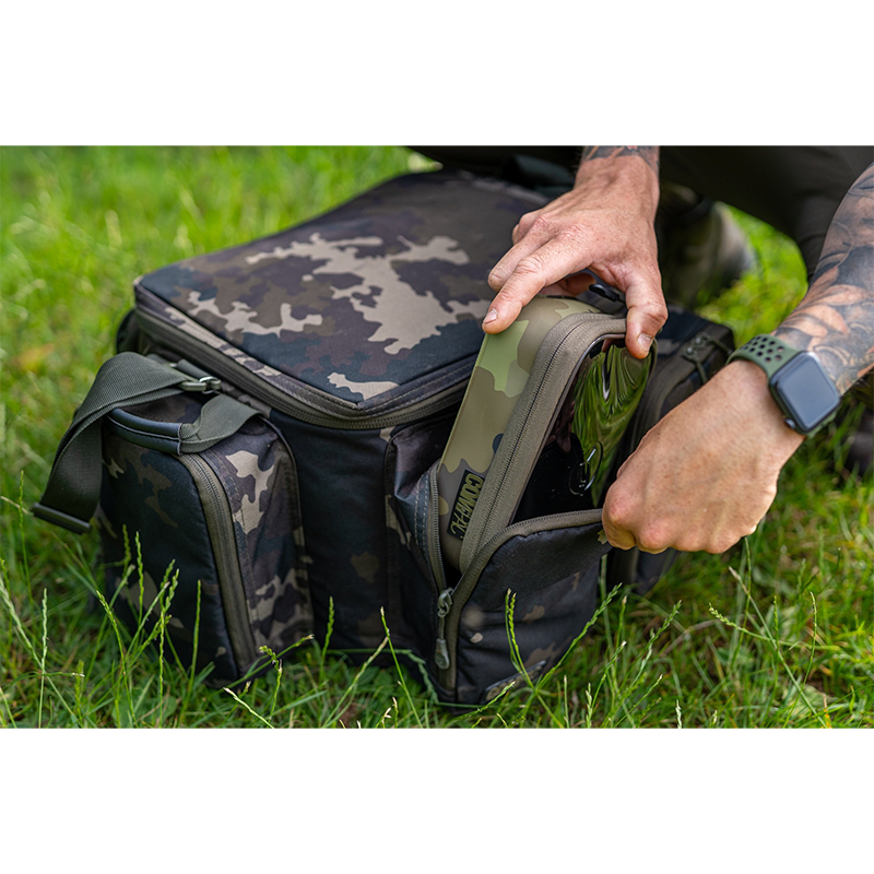 KORDA COMPAC CARRYALL MEDIUM DARK CAMO