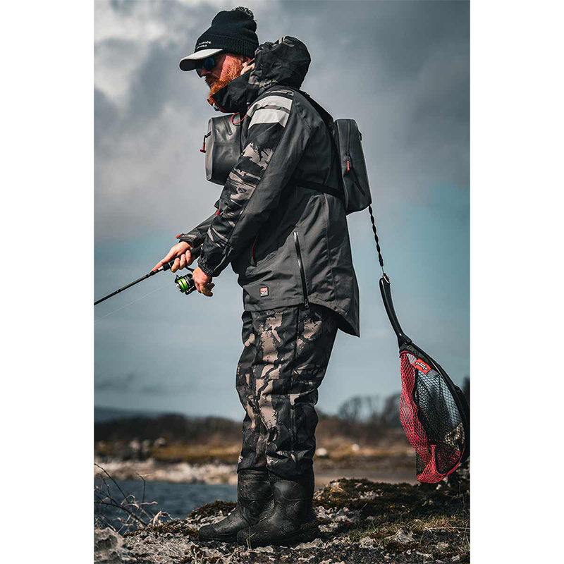 FOX RAGE PRO SERIES WATERPROOF CHEST PACK