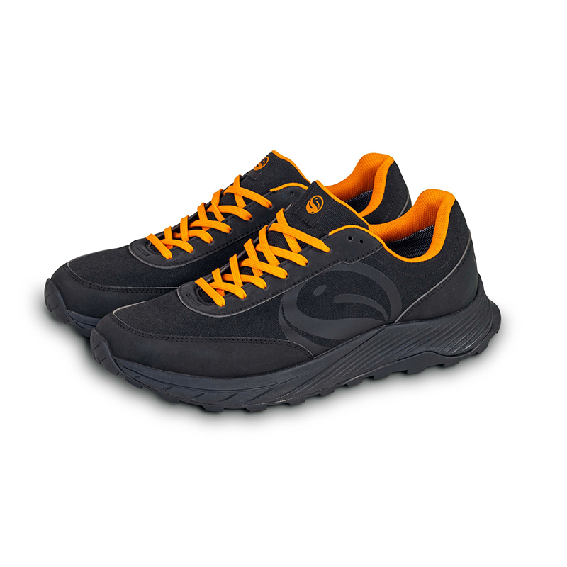 GURU WATERPROOF TRAINER BLACK - 41