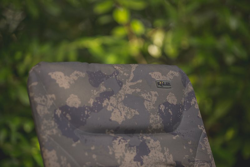 SOLAR UNDERCOVER CAMO RECLINER CHAIR